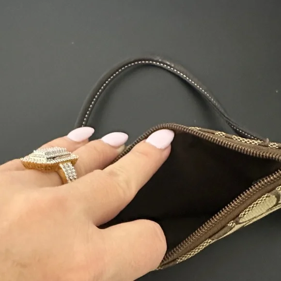 Coach Signature Brown and Tan Wristlet with Coach Hang Tag.Small. EUC - Picture 14 of 14